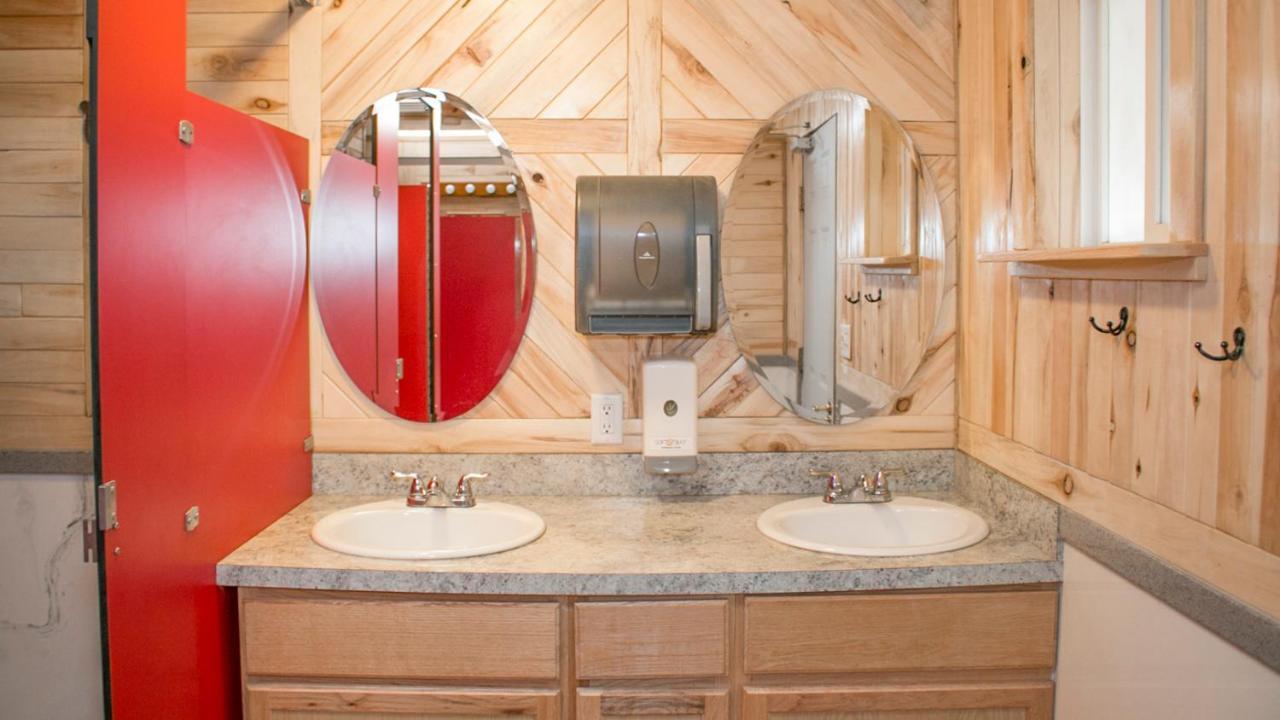 Outdoor Glamping Jayco Rv Ok35 Apartamento Moab Exterior foto