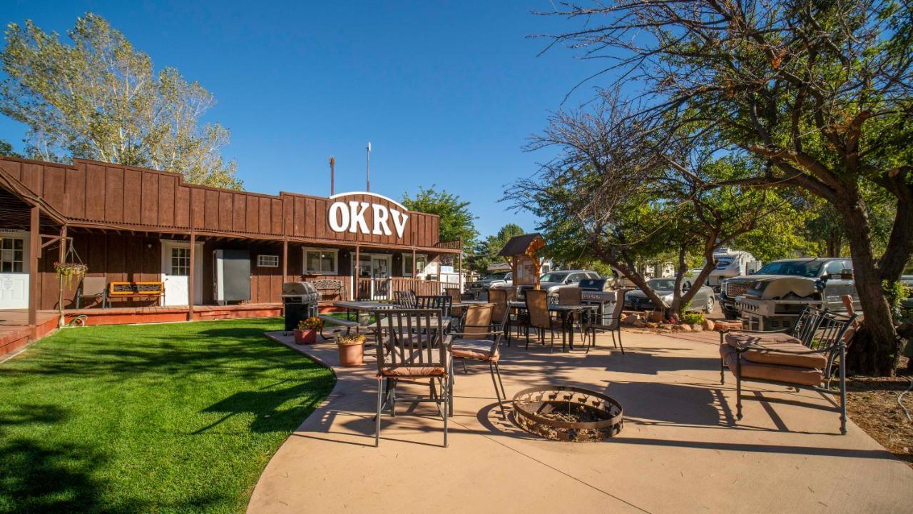 Outdoor Glamping Jayco Rv Ok35 Apartamento Moab Exterior foto