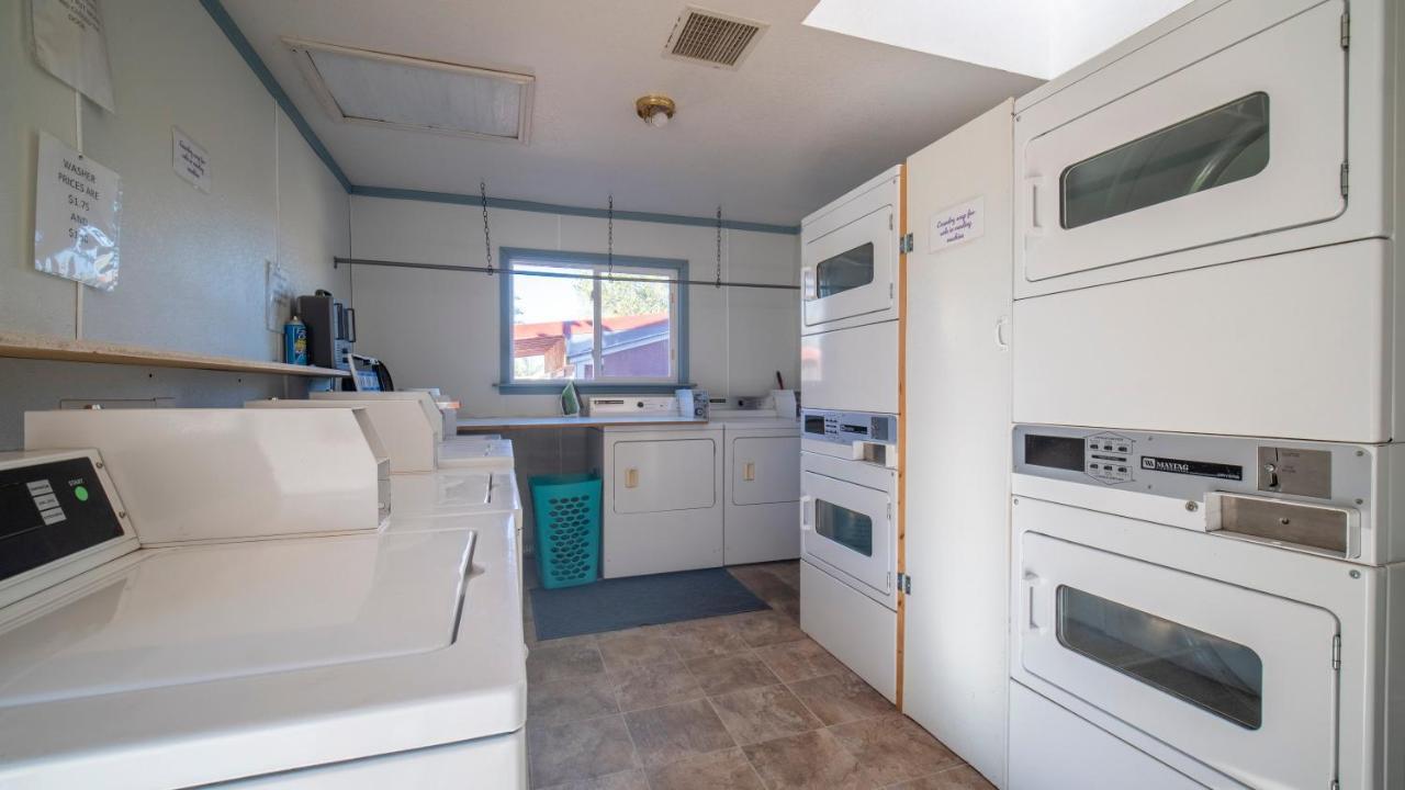 Outdoor Glamping Jayco Rv Ok35 Apartamento Moab Exterior foto