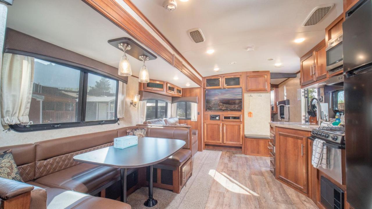 Outdoor Glamping Jayco Rv Ok35 Apartamento Moab Exterior foto