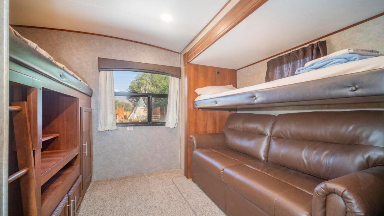 Outdoor Glamping Jayco Rv Ok35 Apartamento Moab Exterior foto