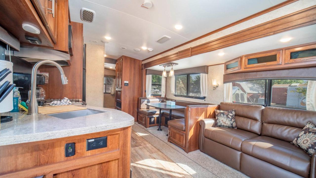 Outdoor Glamping Jayco Rv Ok35 Apartamento Moab Exterior foto